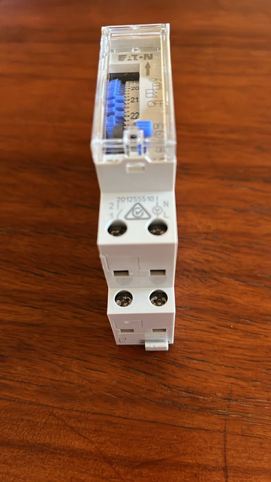 EATON 167389 Interruptor horario 24 horas