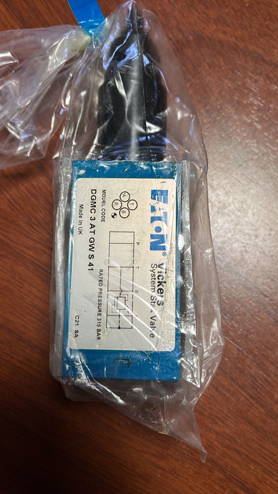Eaton Vickers DGMC-3-AT-GW-S-41 02-35882